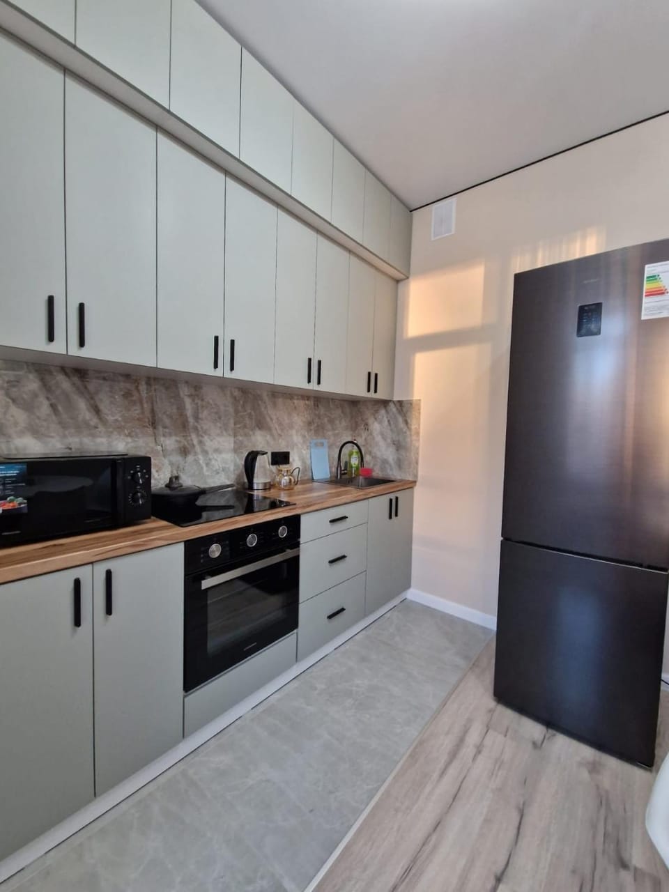 microwave, oven, kitchen