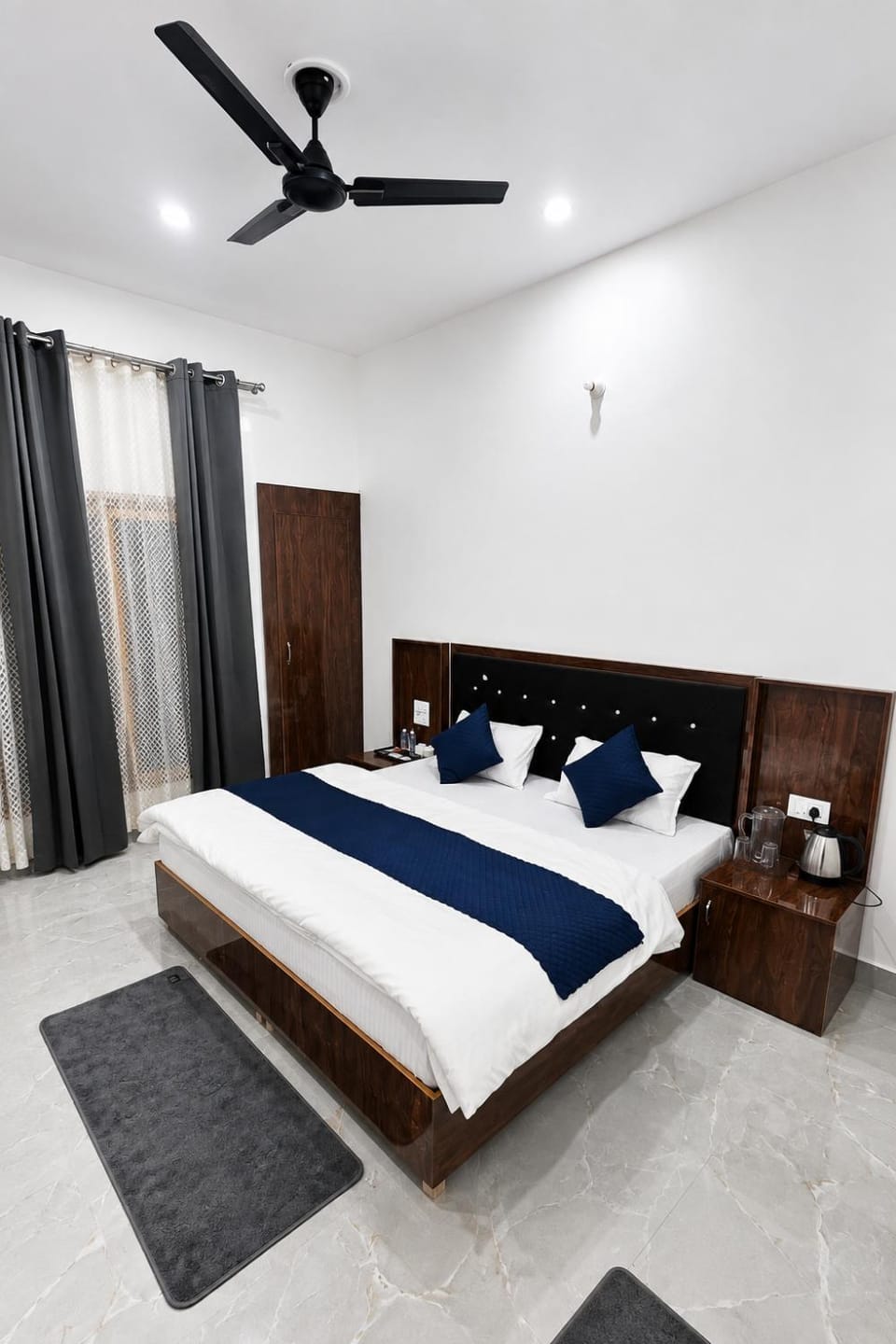 The Baramasa Inn - By Uniyal's Vacation rental in Uttarakhand