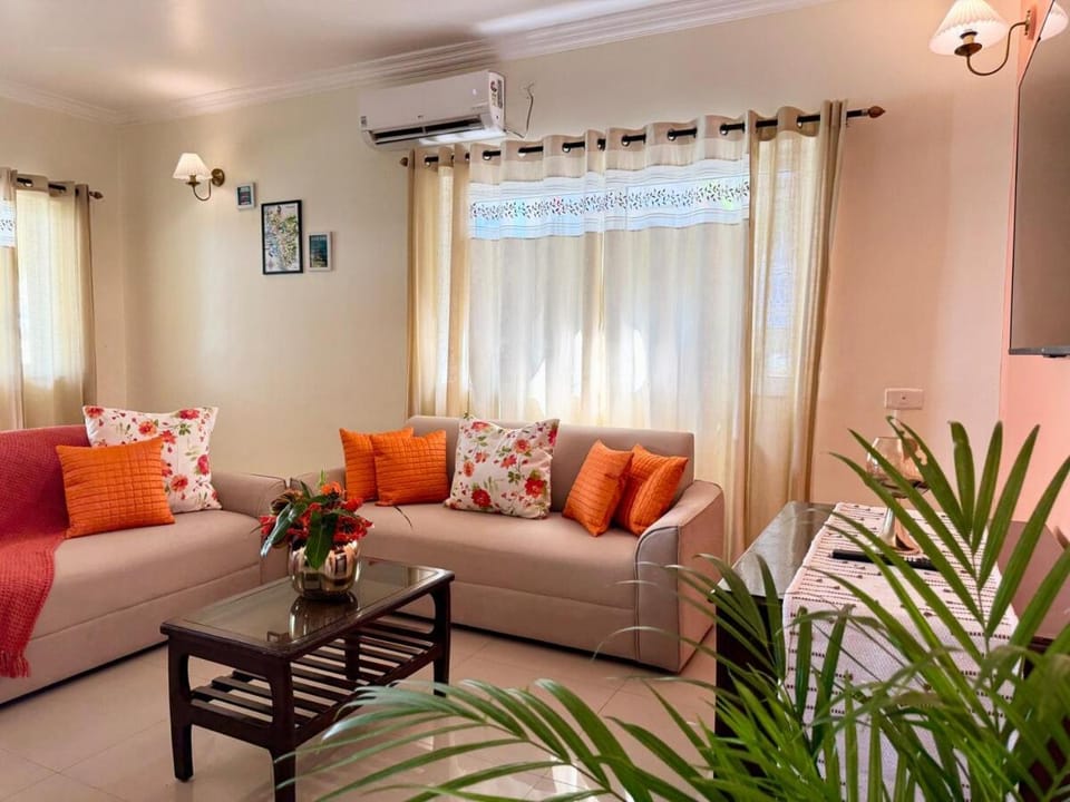 Sunset by Red Ginger, South Goa Villa in Benaulim