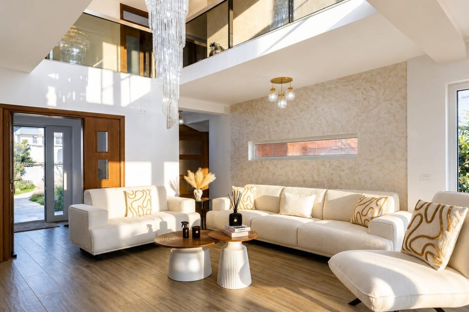 Living room, Seating area