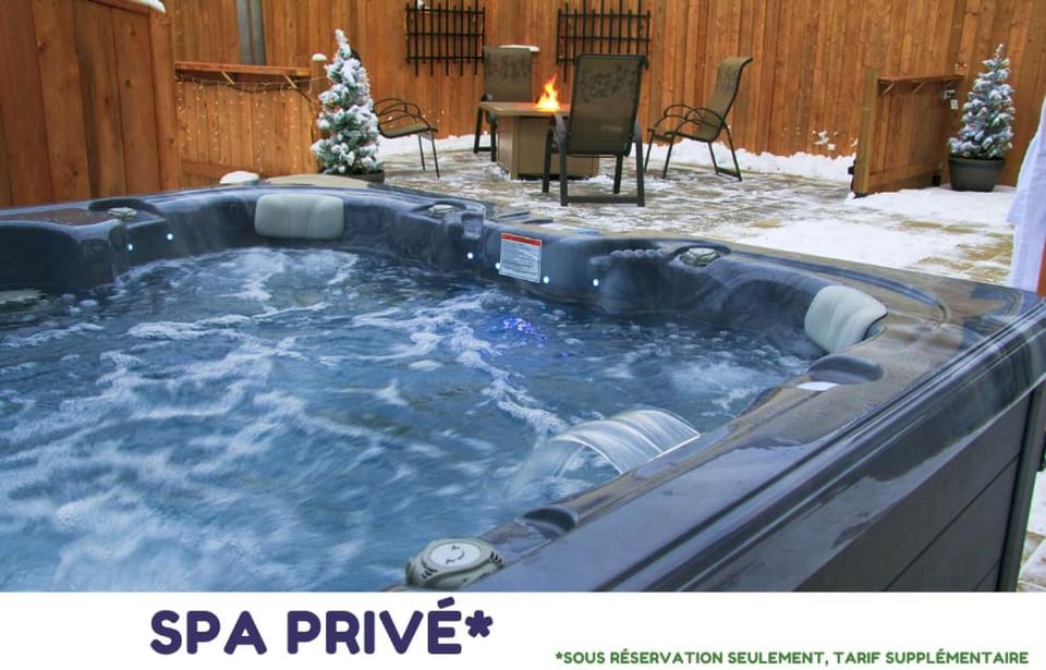 Hot Tub, Hot Tub