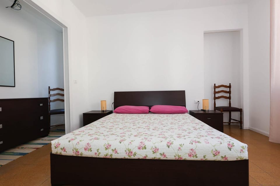 Palazzotto Manzoni Civico 6, in centro a due passi dal lago Apartment in Omegna