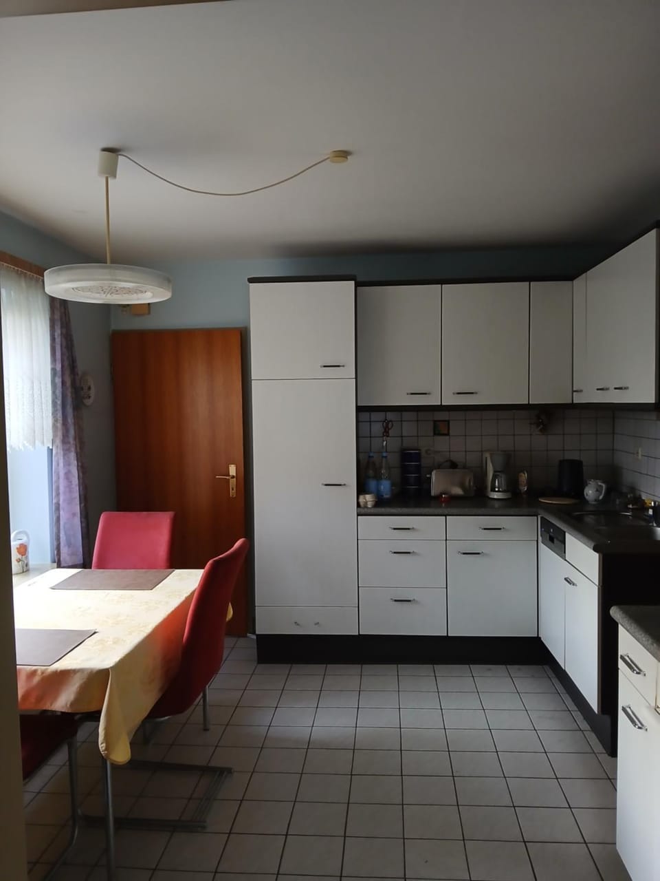Dining area, kitchen