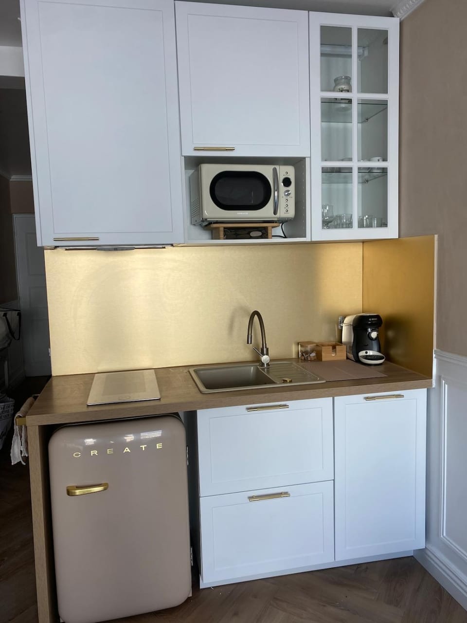Coffee/tea facilities, Kitchen or kitchenette, dishwasher, oven, pet friendly, stove, toaster