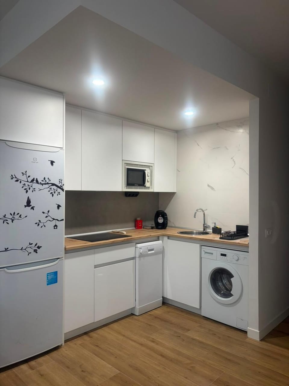 Kitchen or kitchenette