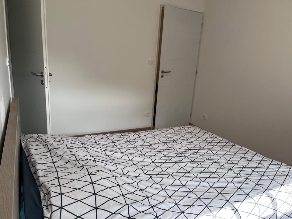 Appartement indépendant au calme Apartment in Auvergne-Rhône-Alpes