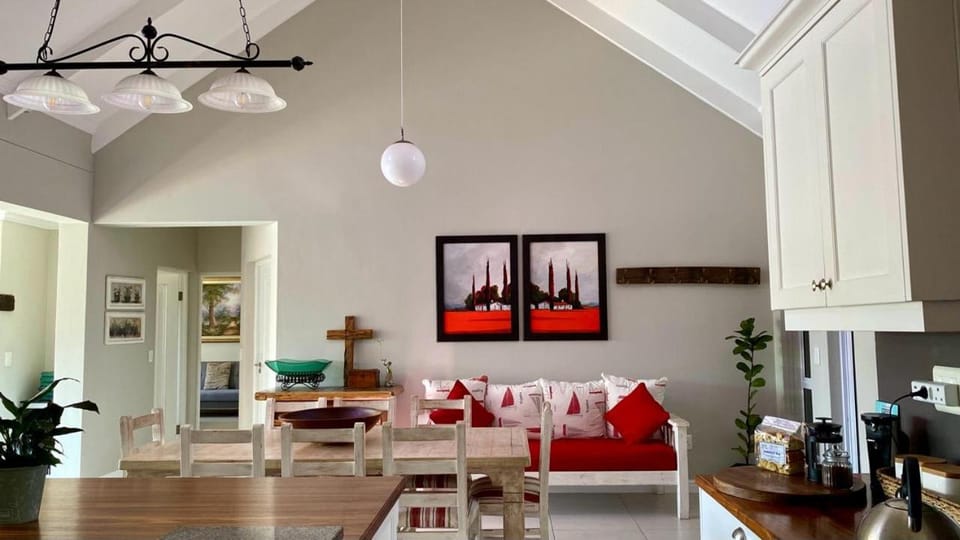 Mariners Holiday Home House in Hermanus