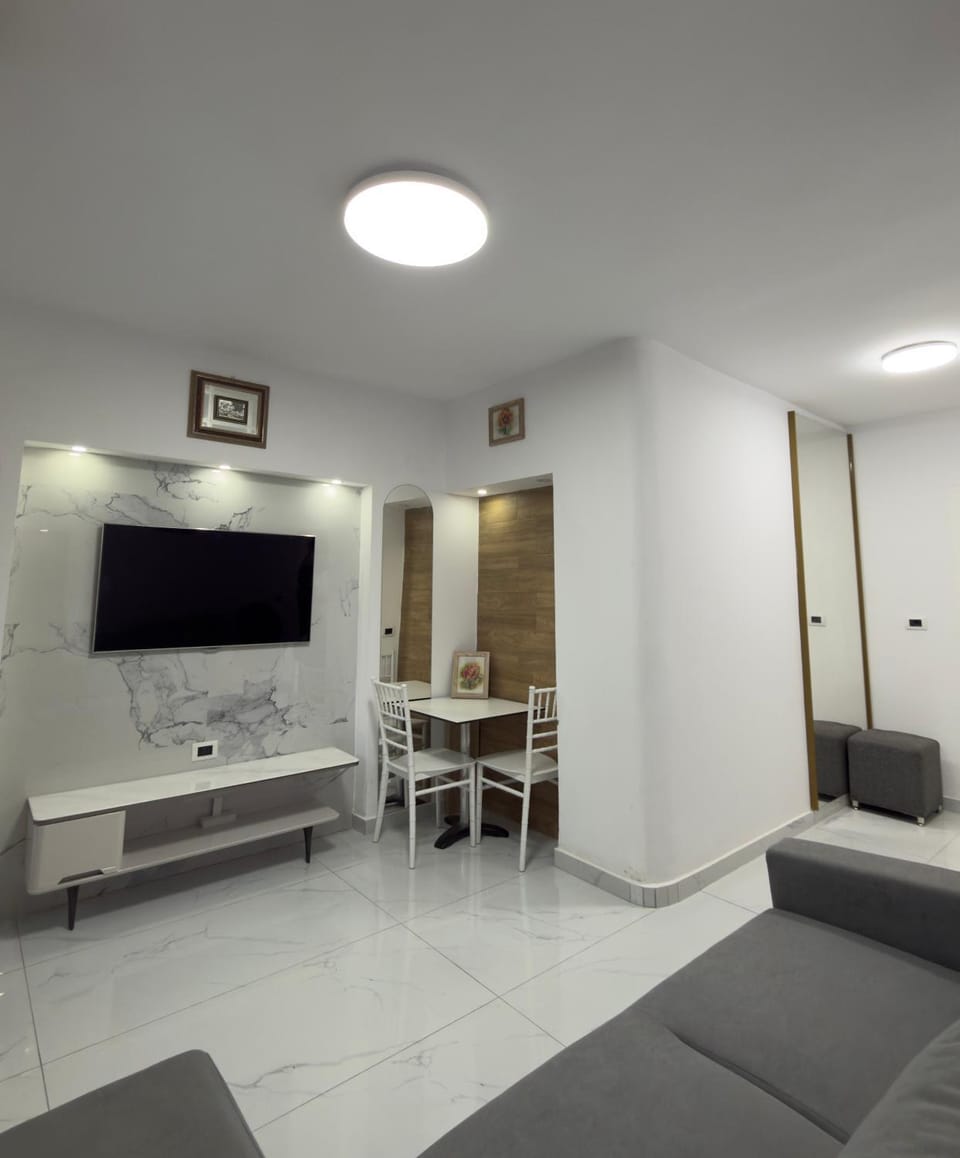 SYA Cozy Apt near Tirana Center Apartment in Tirana