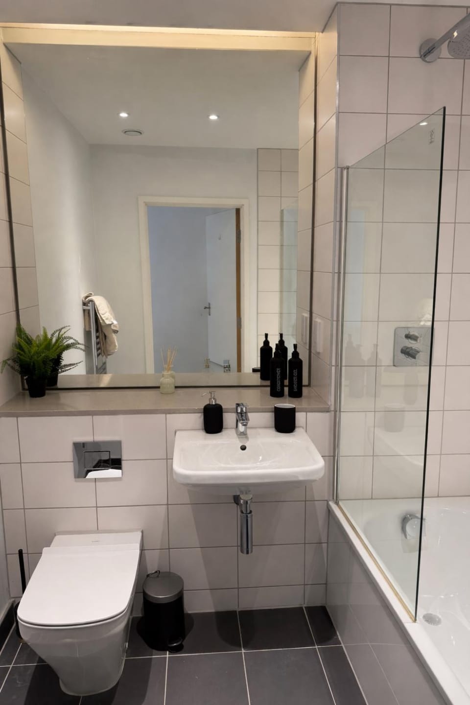 Bathroom, Bath