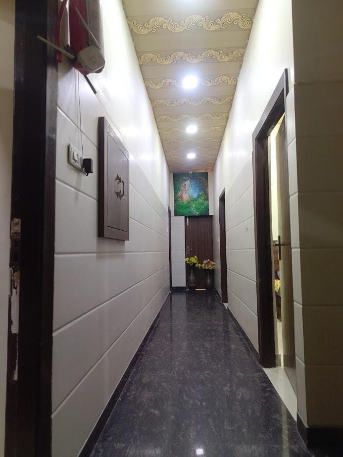 DEEP HOME STAY JUST 350 METERS from GOLDEN TEMPLE Vacation rental in Punjab, India