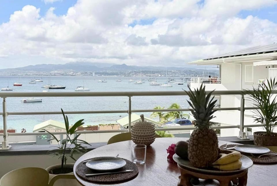 Paradis Ti Kaz vue mer Apartment in Les Trois-Îlets