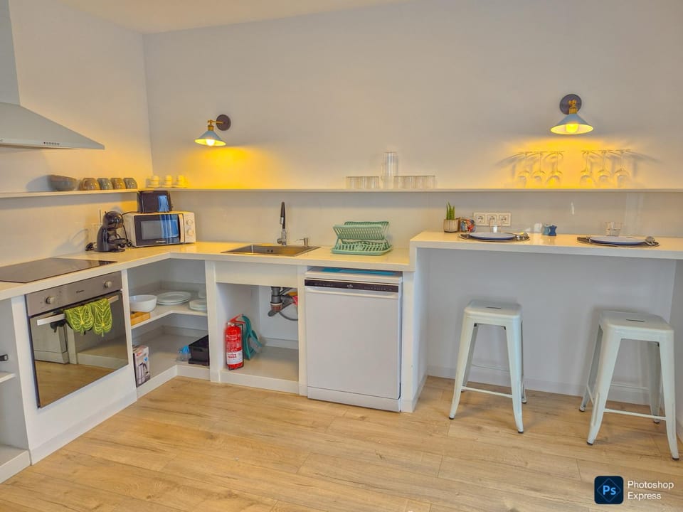Kitchen or kitchenette, stove