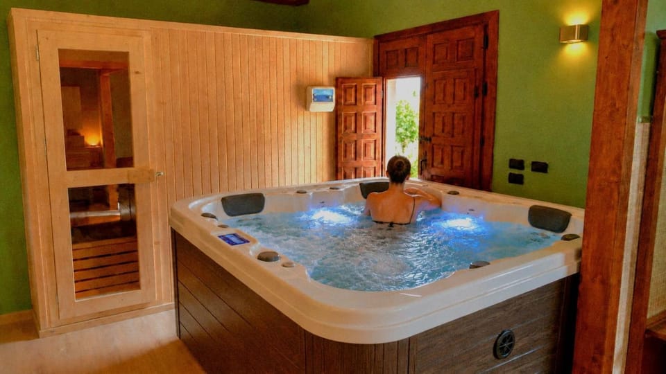 Palacio de los Padilla Luxury Villa and Spa Villa in Aragon