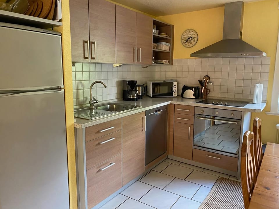 Kitchen or kitchenette, oven, stove, kitchen