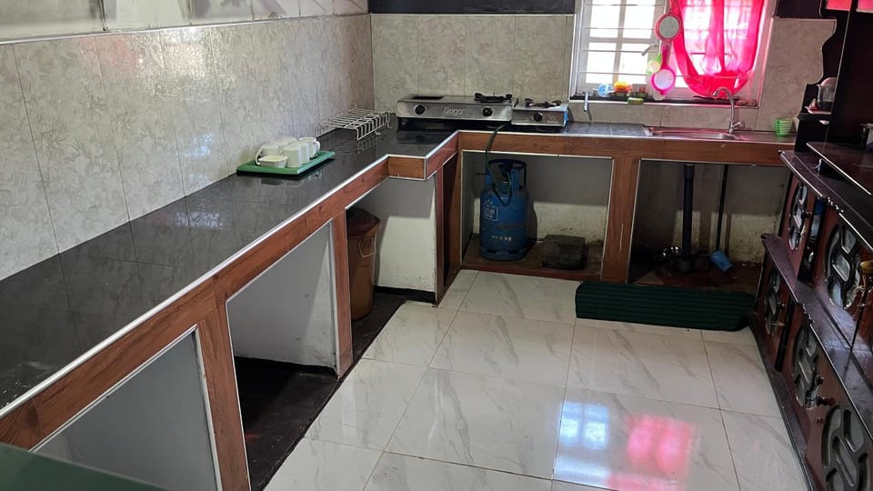 Madu Guest Bed and Breakfast in Central Province