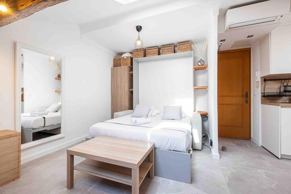 Premium Central Cannes Stay, 1 min from Croisette Apartment in Cannes