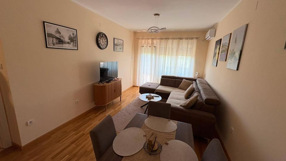 Elena Residence 15min from Belgrade Apartment in Vojvodina