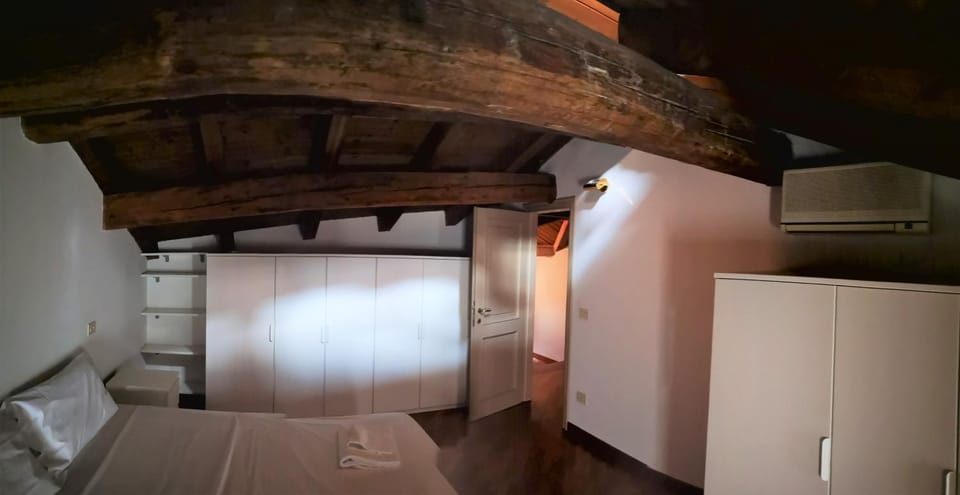 Arcadia Hosting Piazza Maggiore Apartment in Bologna