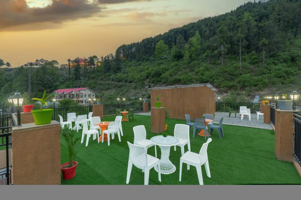 The Charvi Hotels I Vacations I Conference I MICE I Family Events I Open Air Terrace I Sky Bonfire I Charvi Retreat by Exotic Stays Hotel in Himachal Pradesh