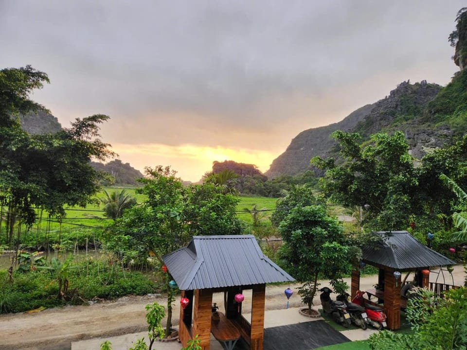 Spring, Mountain view, Sunset