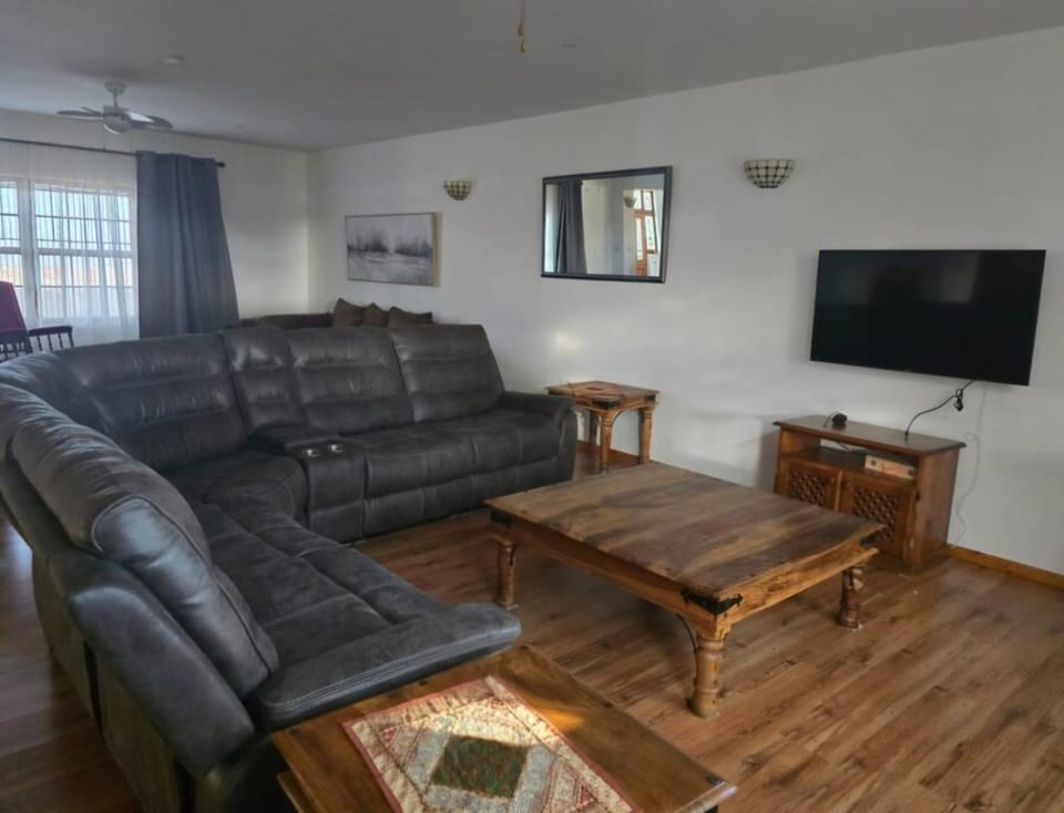 Hoekplasie Guesthouse Bed and Breakfast in Western Cape