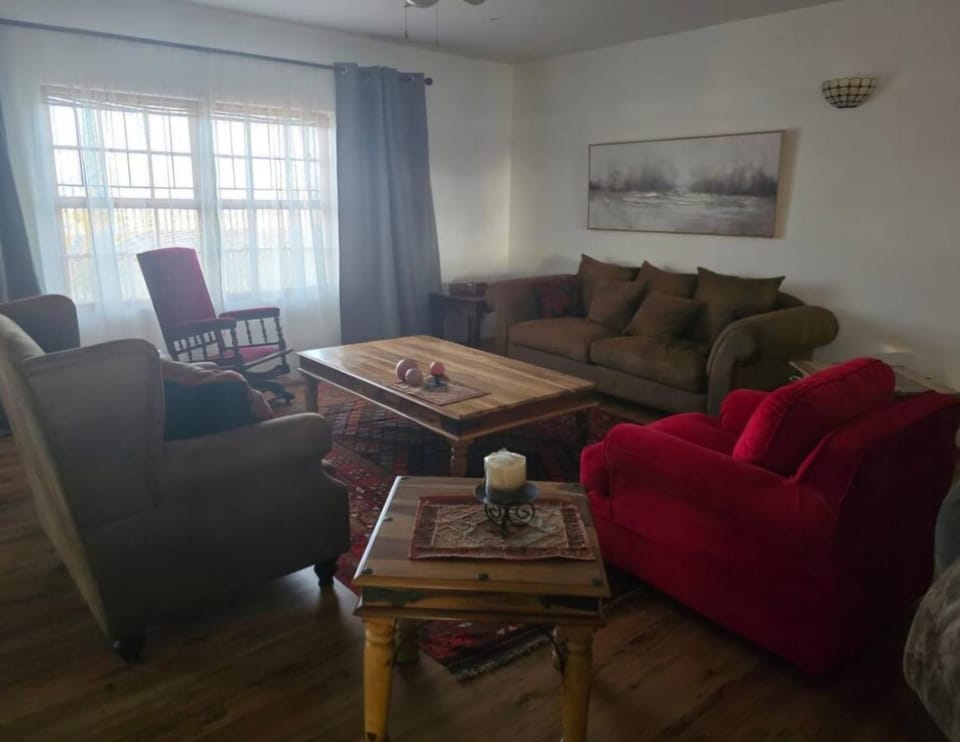 Hoekplasie Guesthouse Bed and Breakfast in Western Cape