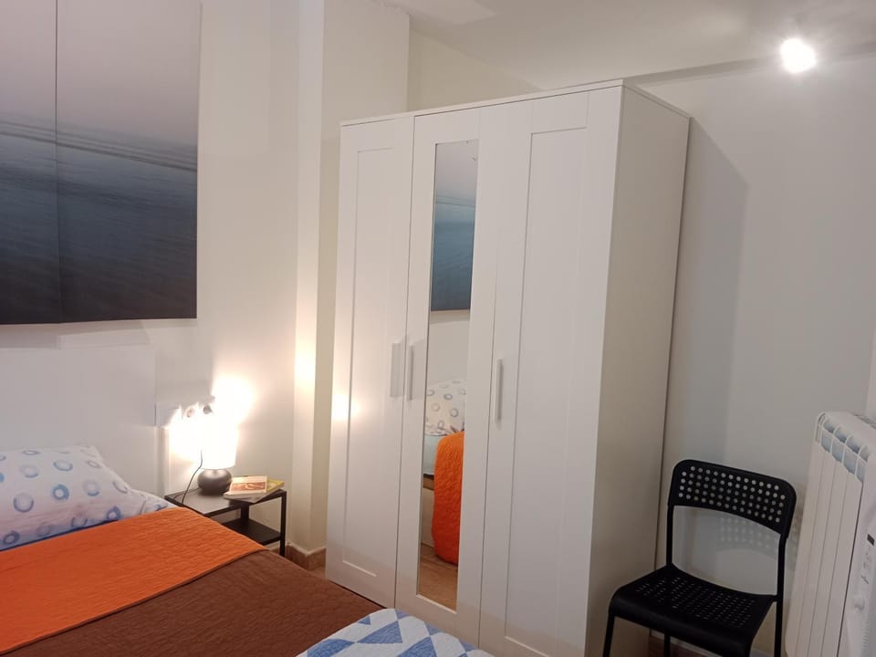 Loft Centrico - Bahia 2B Apartment in Santander