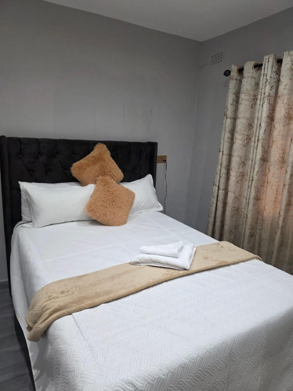 Tranquility Guest House Bed and Breakfast in Zimbabwe