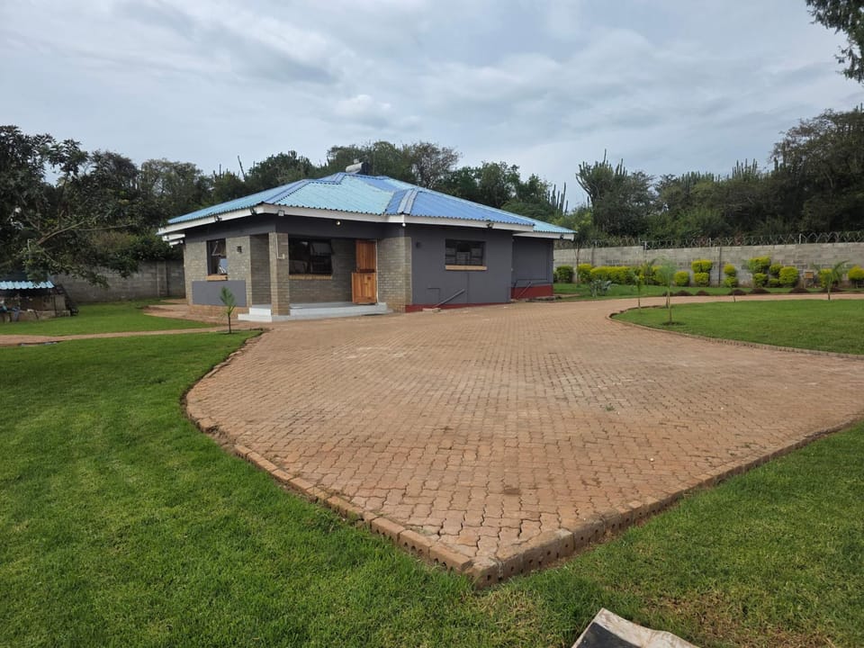 Tranquility Guest House Bed and Breakfast in Zimbabwe