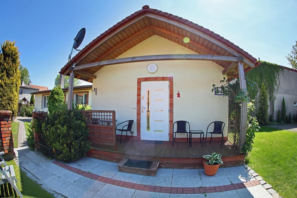 Bungalow w Ogrodzie Łeba - Jaskier House in Leba