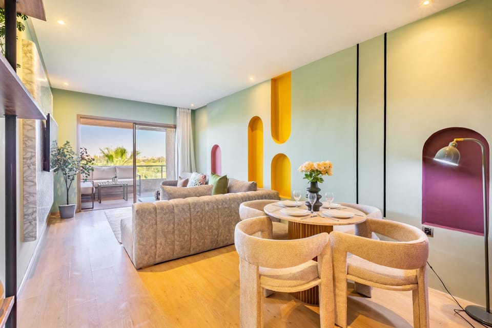 TV and multimedia, Living room, Seating area