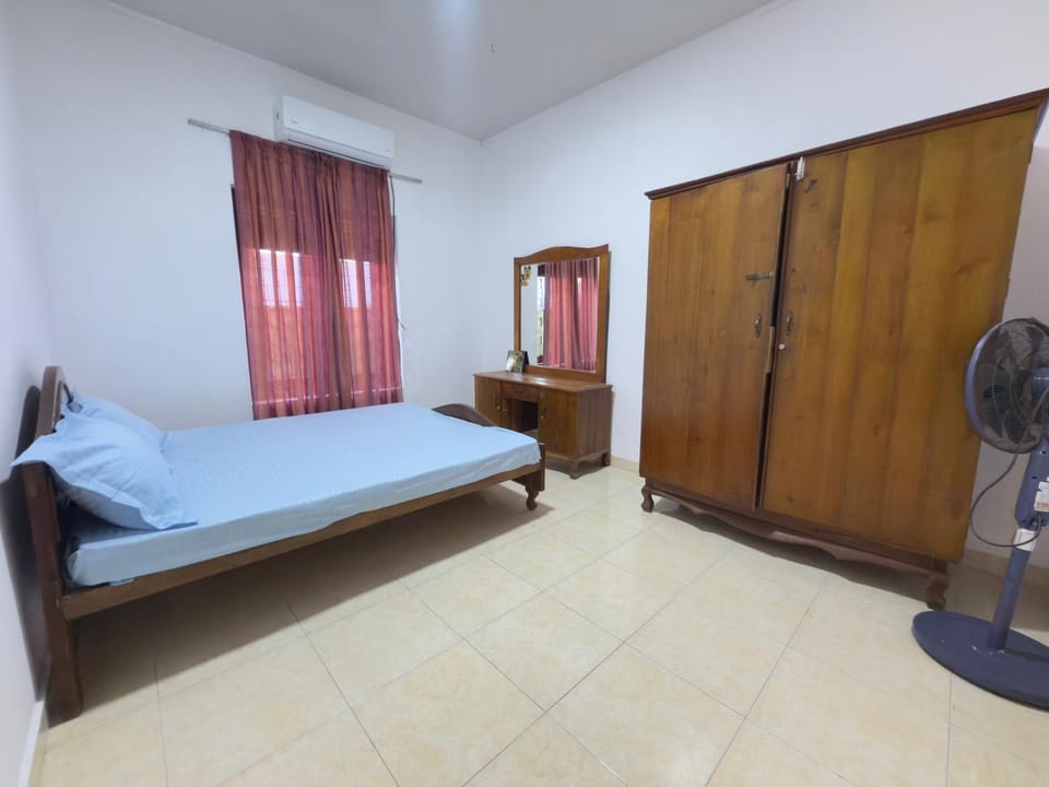 Garden Cottage Homestay BB Bed and Breakfast in Western Province