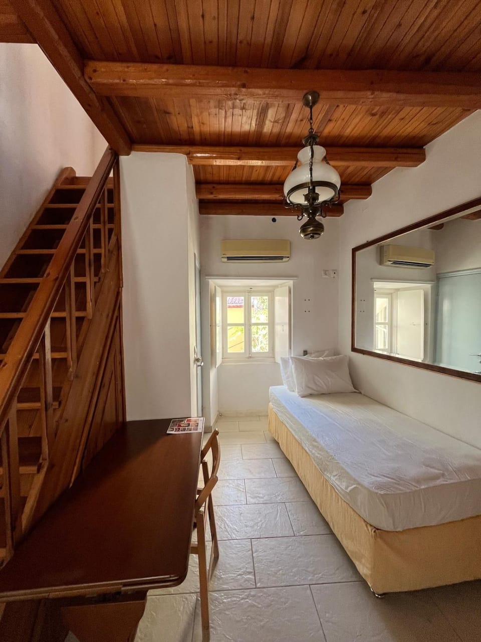 Bed, Living room, Dining area