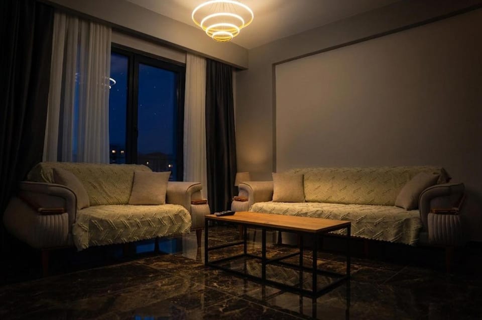 Black House Otel Bed and Breakfast in Mersin