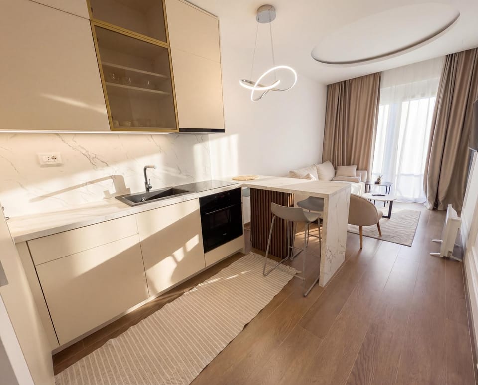 Kitchen or kitchenette, Dining area, stove