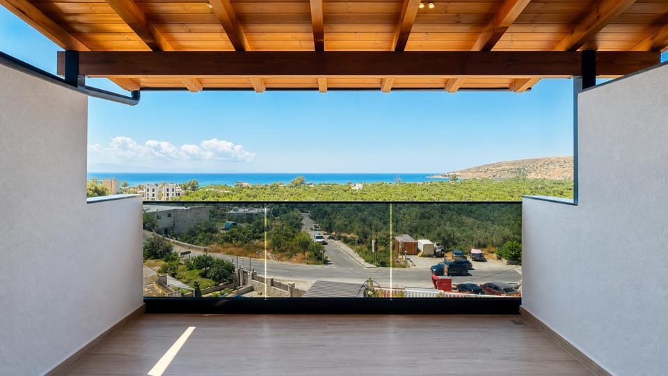 Day, View (from property/room), Balcony/Terrace, Mountain view, Sea view