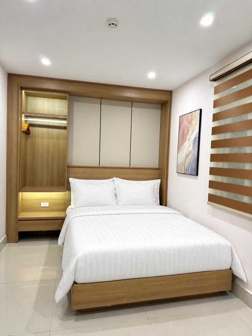 Bed, Photo of the whole room, Bedroom, wardrobe