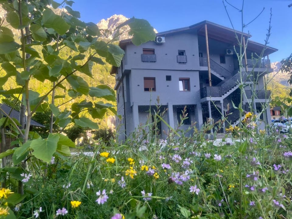Guesthouse Center Park Valbona Hotel in Europe