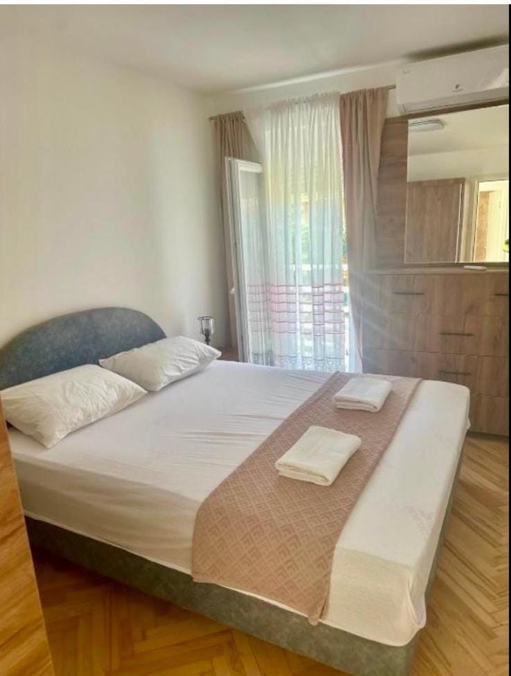 Gaga apartments Bed and Breakfast in Podgorica