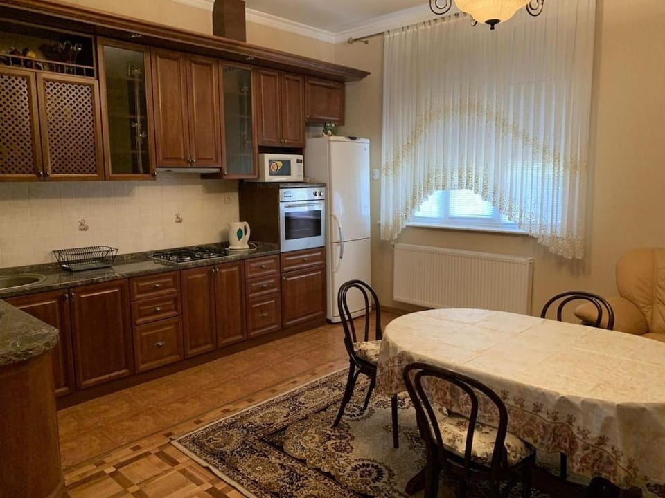 Cozy and Spacious Duplex in the center of Chisinau Villa in Chișinău