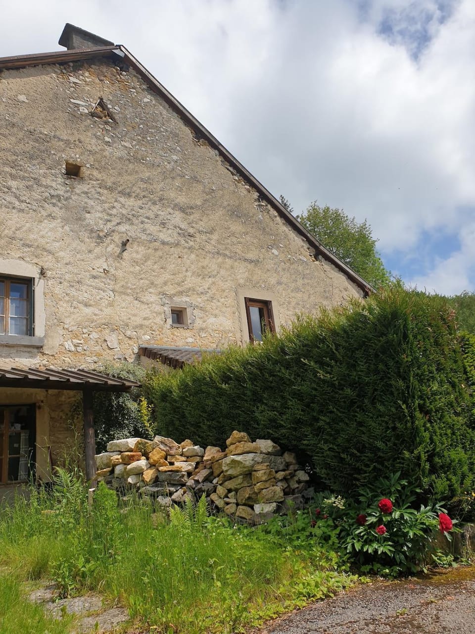 Facade/entrance, Garden