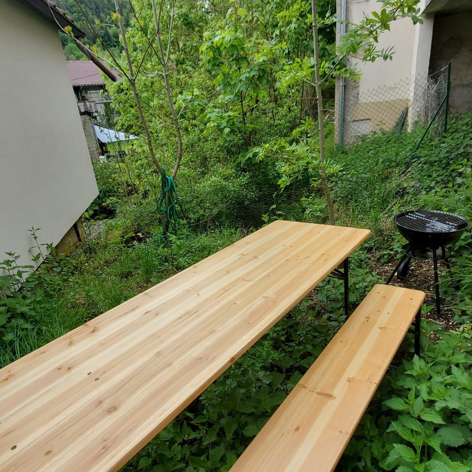 Maison individuelle au bord d'une rivière House in Jura