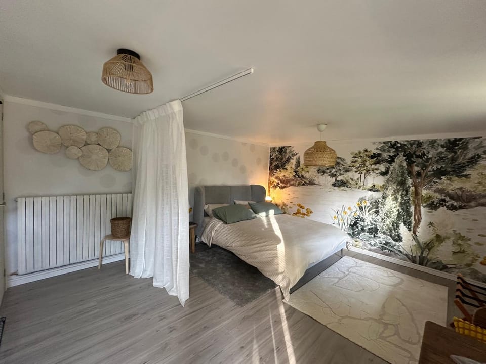 Le Cerisier Bed and Breakfast in Giverny