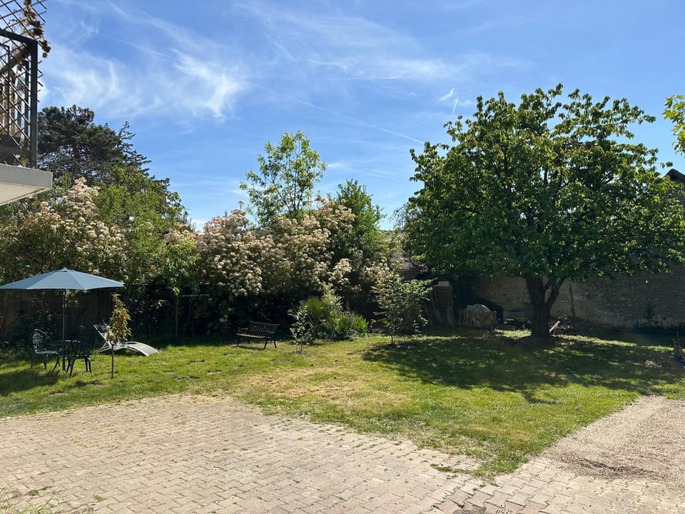 Le Cerisier Bed and Breakfast in Giverny