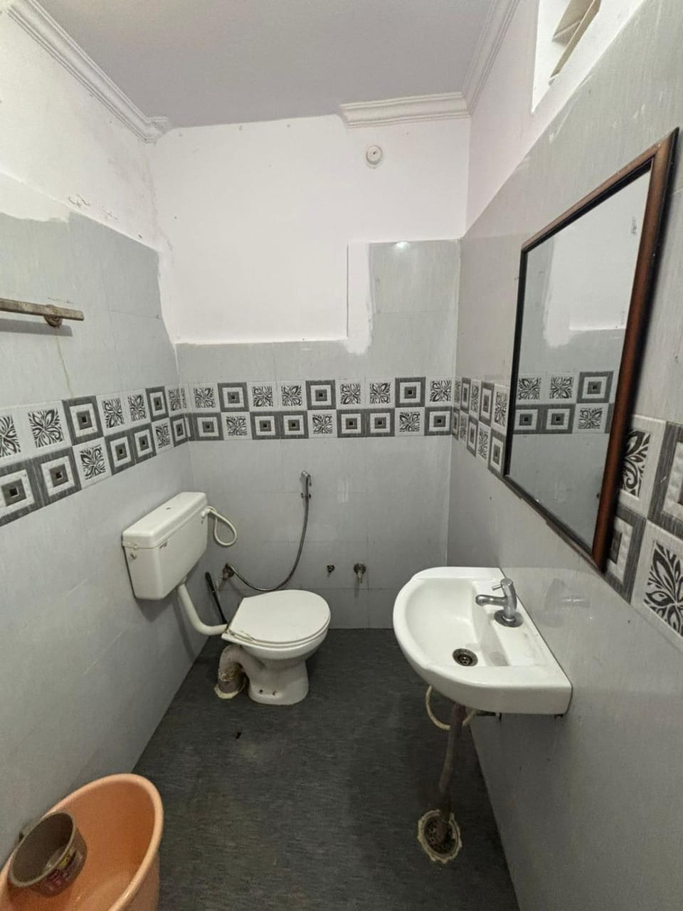 Indigo Inn Inn in Lucknow