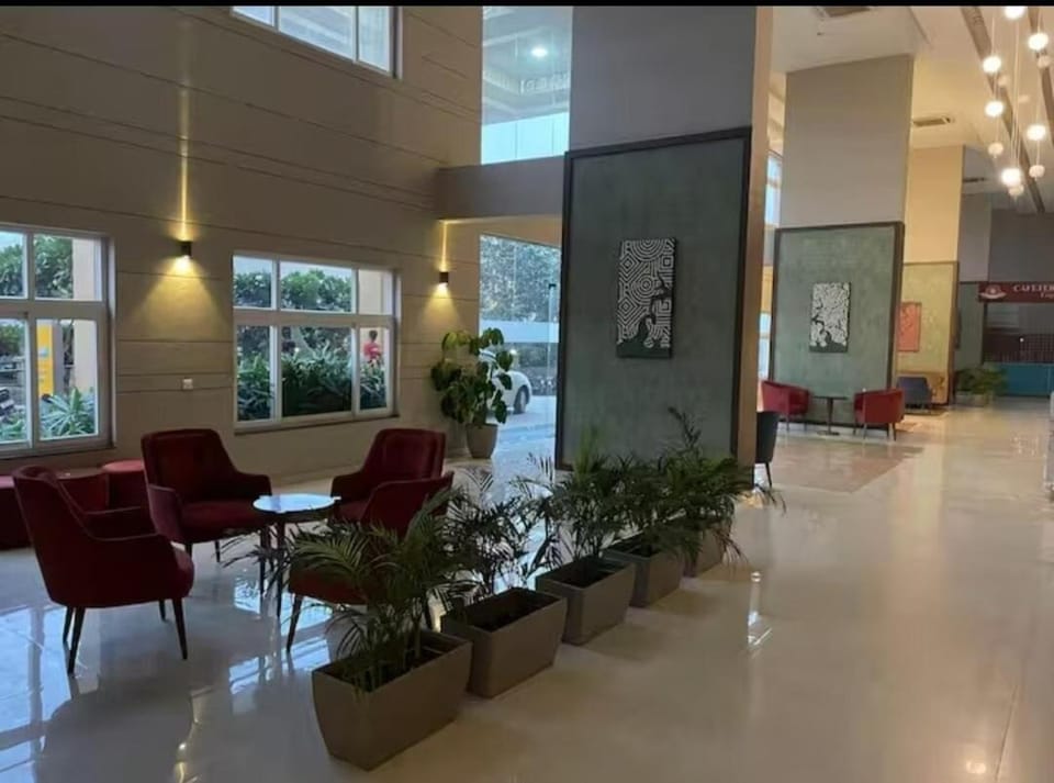 Golf View Executive Studio near Expo Mart Apartment in Uttar Pradesh