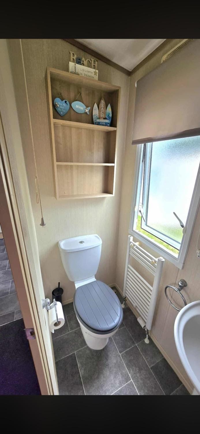 Luxury 3 bedroom caravan hobourne Devon bay with hot tub Campground/ 
RV Resort in Paignton