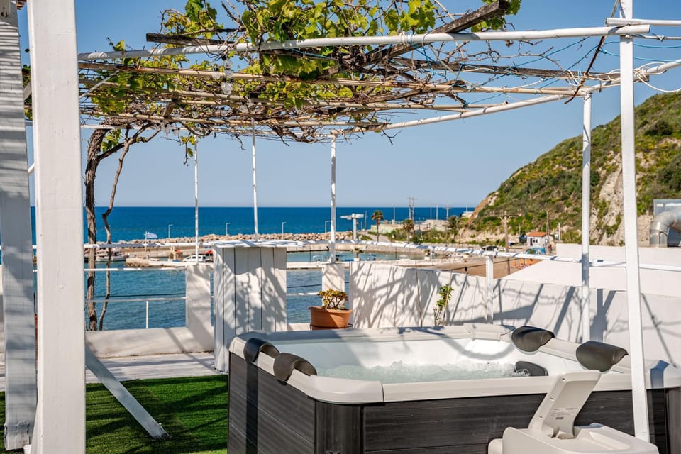 Hot Tub, Balcony/Terrace