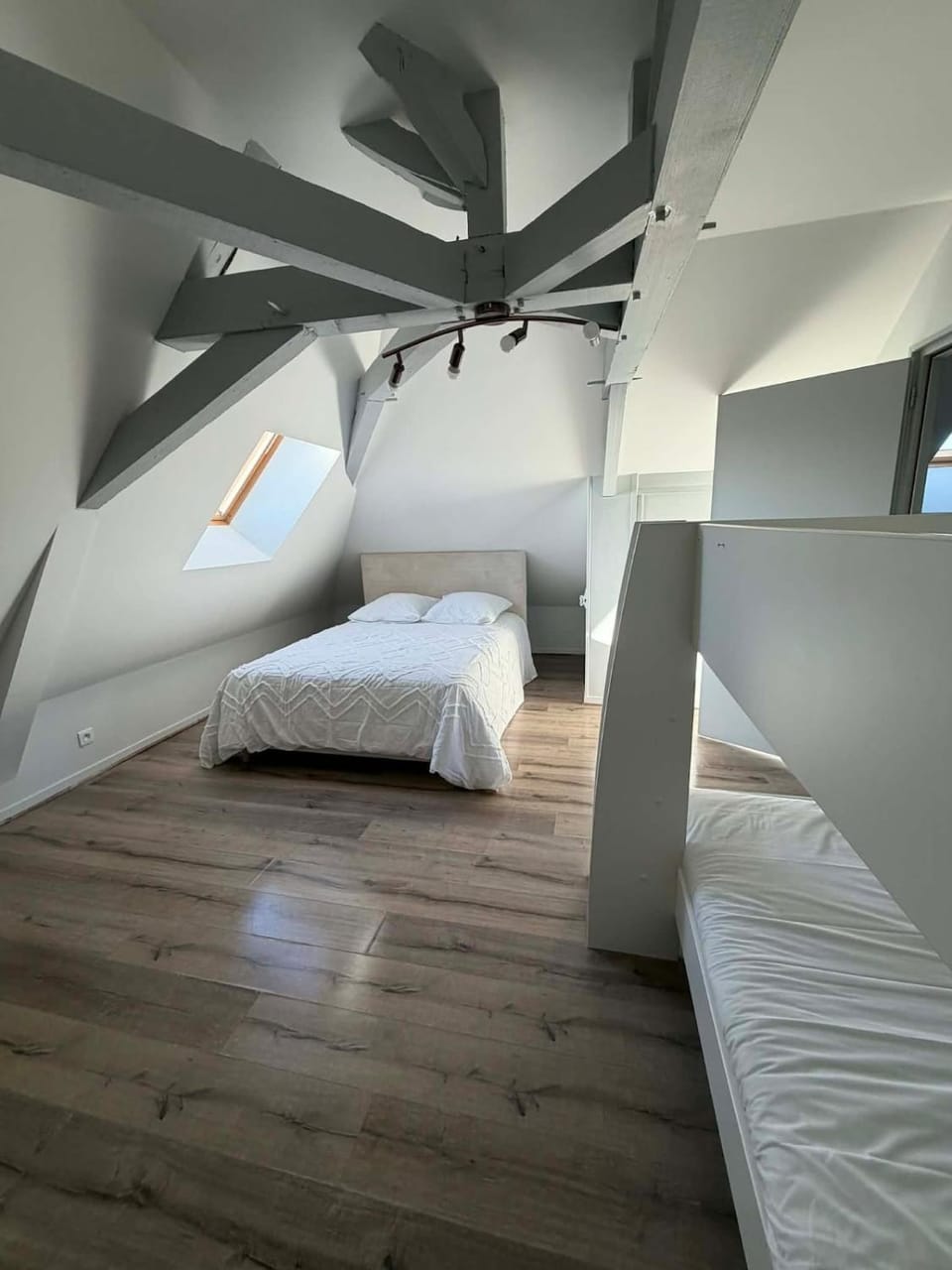 Duplex premium avec terrasse à 5 min Le Pal Apartment in Auvergne-Rhône-Alpes