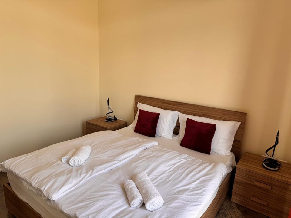 Brand new Oceanview Penthouse by MaBeLi Apartment in Saint Paul's Bay